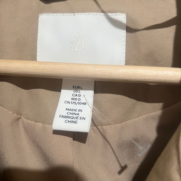 H&M Tan Belted Trench Coat - Picture 3 of 10